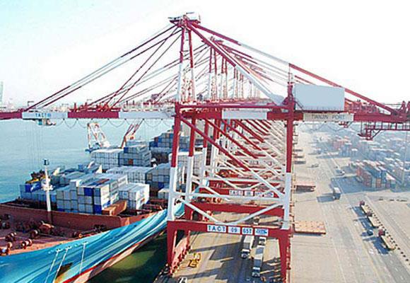 キーサイドコンテナクレーン